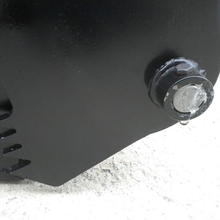 4 in 1 bucket for skid steer close up on side bolt