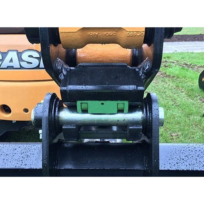 Geith Excavator Hydraulic Quick Coupler close up