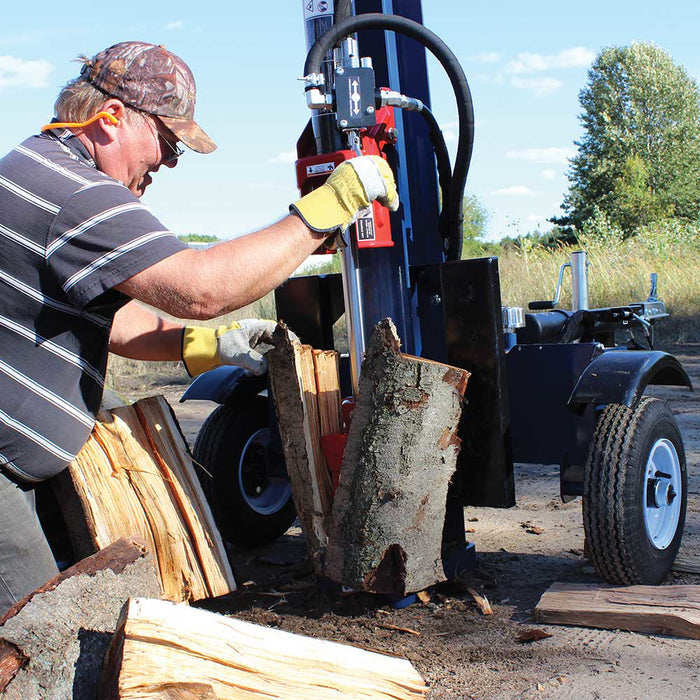 Iron and Oak Vertical Horizontal 24 Ton Log Splitter close up operation