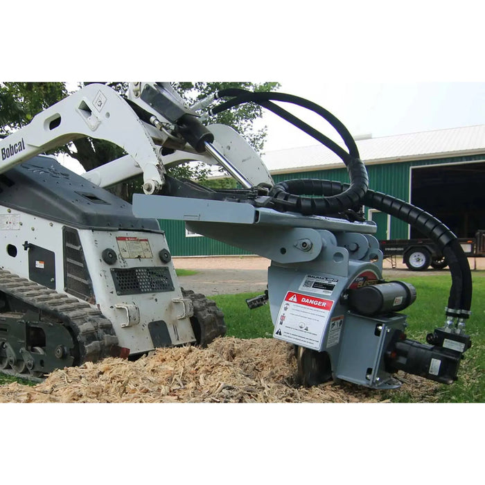 baumalight stump grinder in action