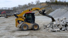 tractor bucket attachment zoom out in action